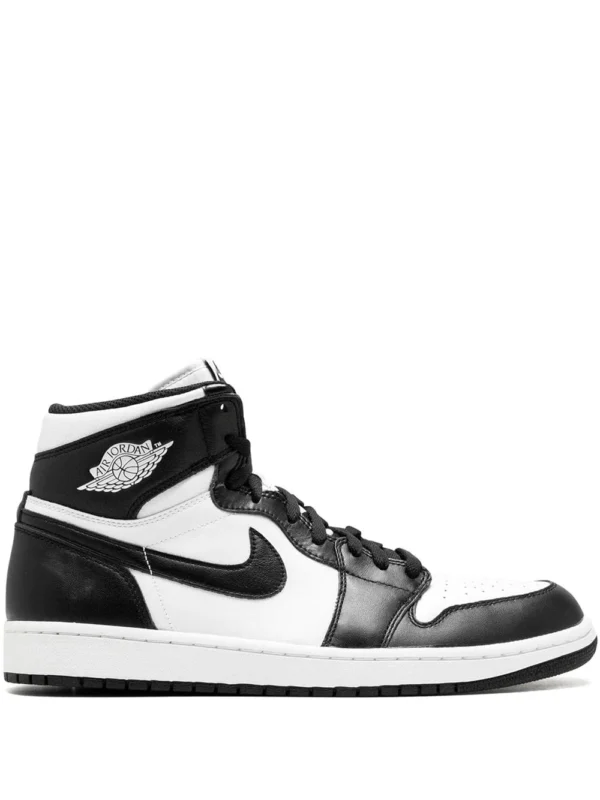 Air Jordan 1 Retro High OG Black/White