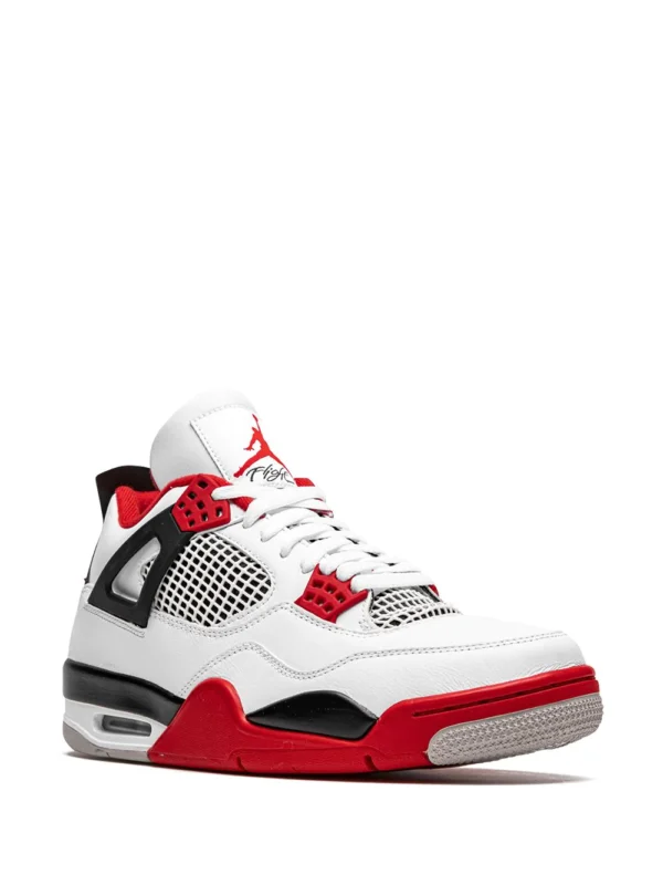 Air Jordan 4 Retro Fire Red - Image 2