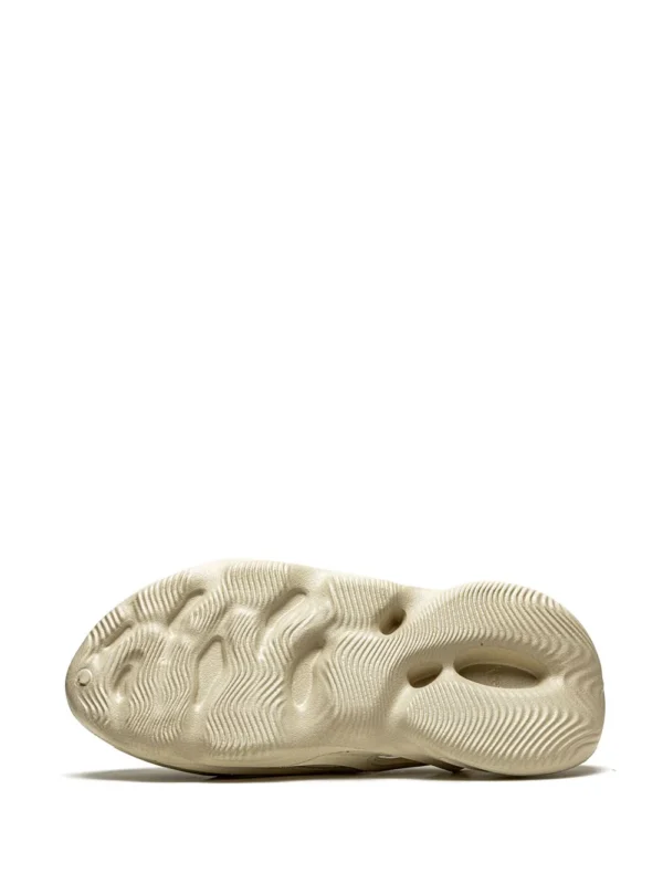 Adidas Yeezy Foam Runner Sand - Image 4