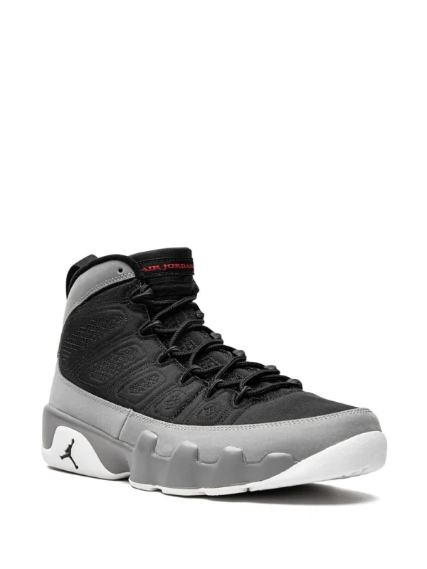 Air Jordan 9 Retro Particle Grey - Image 2