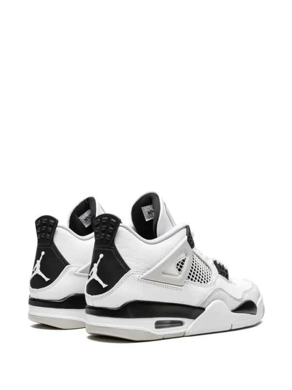 Air Jordan 4 Retro Military Black - Image 3