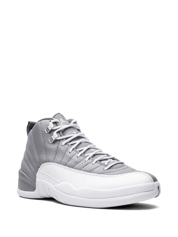 Air Jordan 12 Stealth - Image 2