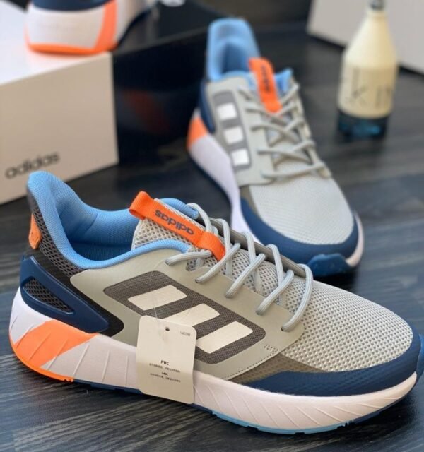 Adidas Cloudfoam