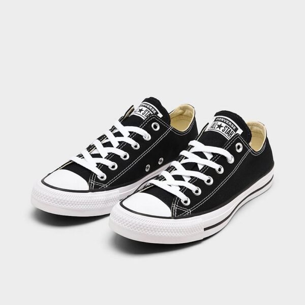 Chuck Taylor Converse Black And White - Image 2