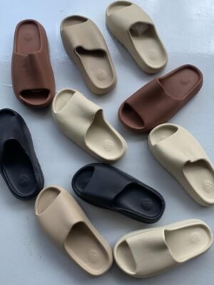 Adidas Yeezy Slides