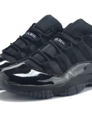 Air Jordan 11 Retro Cap and Gown low