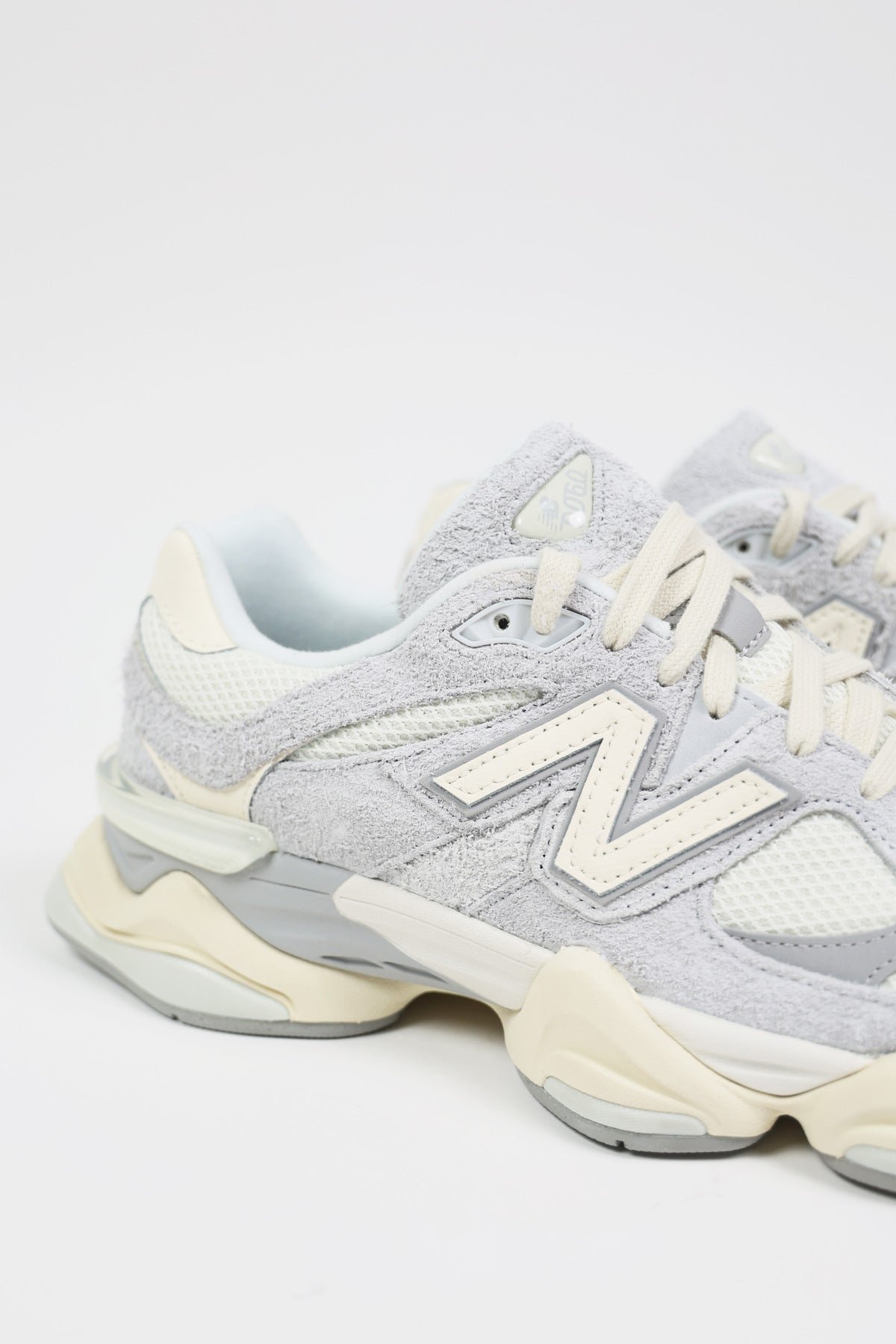 New Balance 9060 Quartz Grey Colorway - Image 3
