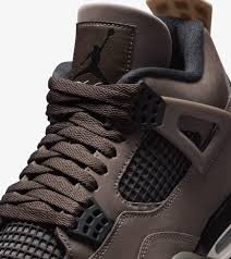 Air Jordan 4 Retro Cave Stone - Image 3
